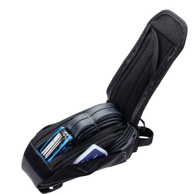 Велосумка BBB BSB-18 TopTank toptube bag with phone pouch 20 x 9.5 x 8.5cm 0.75L (1)