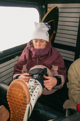 Шапка 686 ж HELLO KITTY BEANIE WHITE от магазина Адреналин